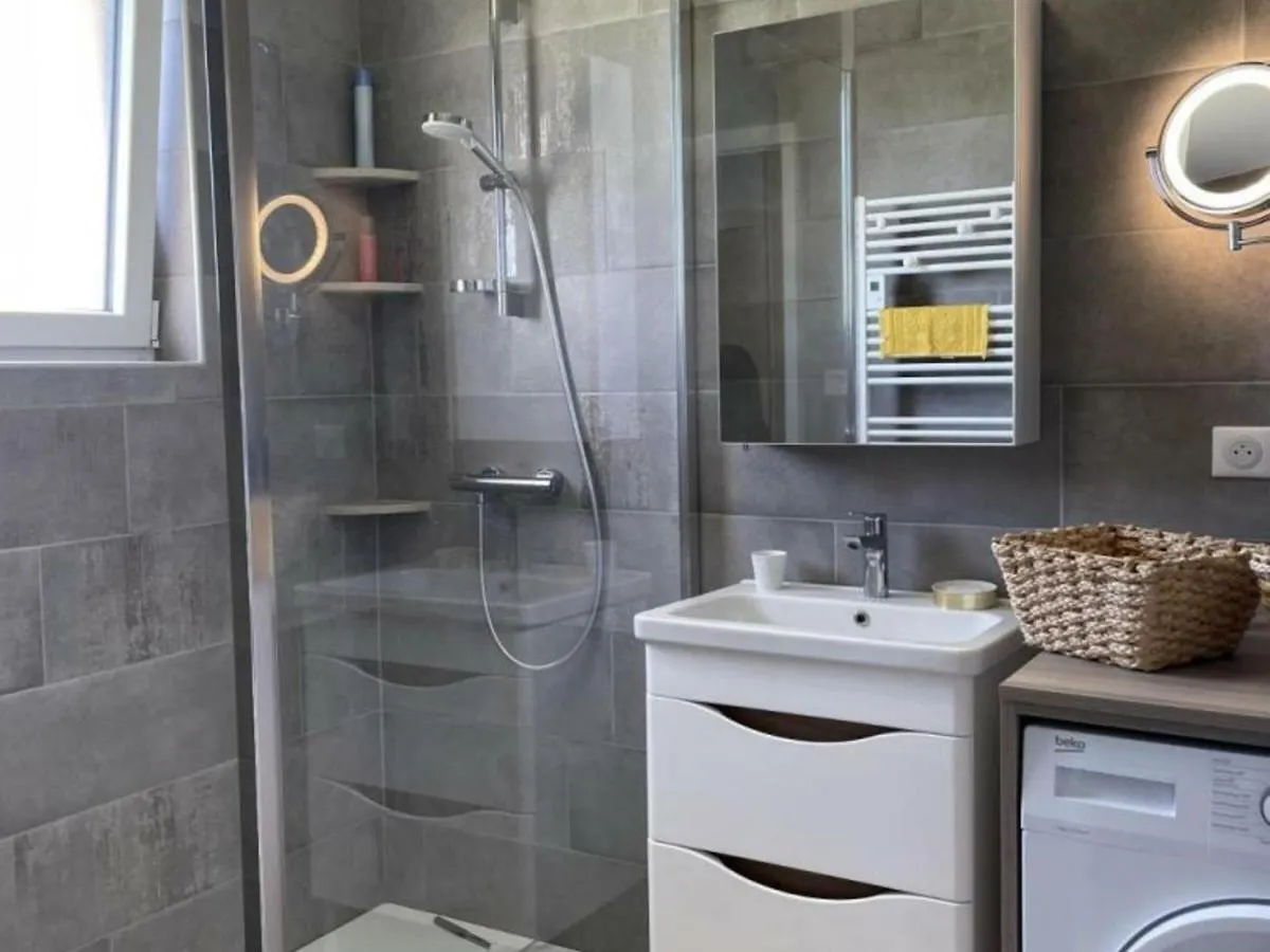 Gite Champetre Renove Avec Jardin Et Bbq, Proche Parc Le Pal - Fr-1-489-347 Pierrefitte-sur-Loire 0*,  France