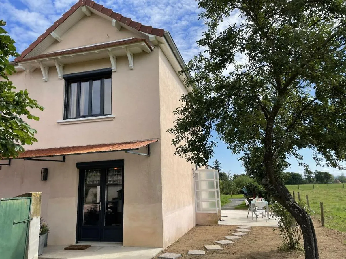 Gite Champetre Renove Avec Jardin Et Bbq, Proche Parc Le Pal - Fr-1-489-347 Pierrefitte-sur-Loire